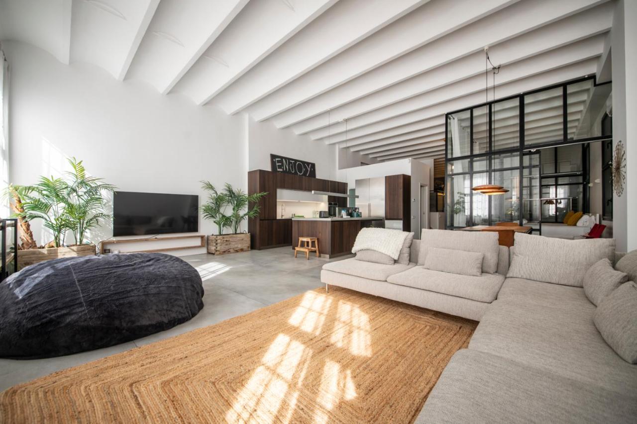 Poble Nou I You Stylish Apartments Barcelona Bagian luar foto