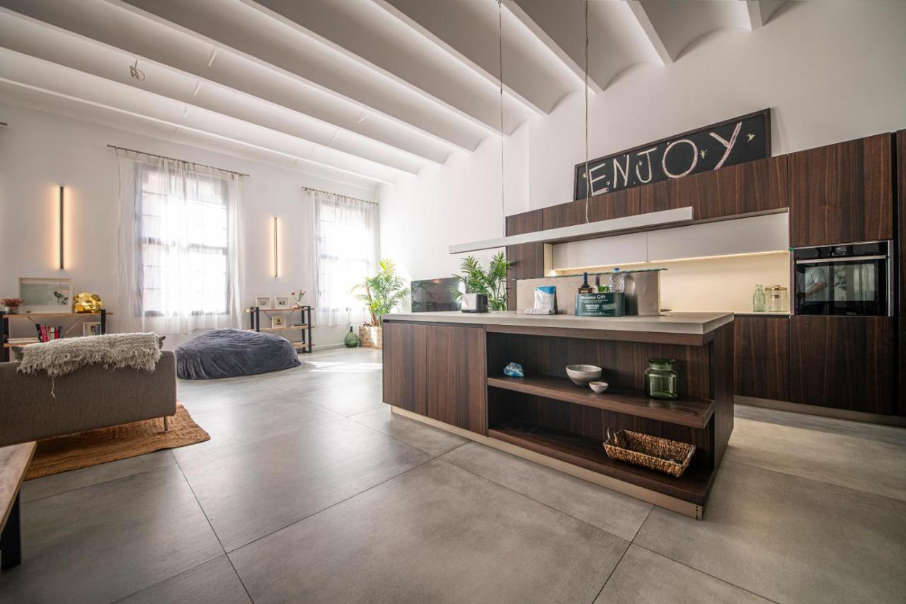 Poble Nou I You Stylish Apartments Barcelona Bagian luar foto
