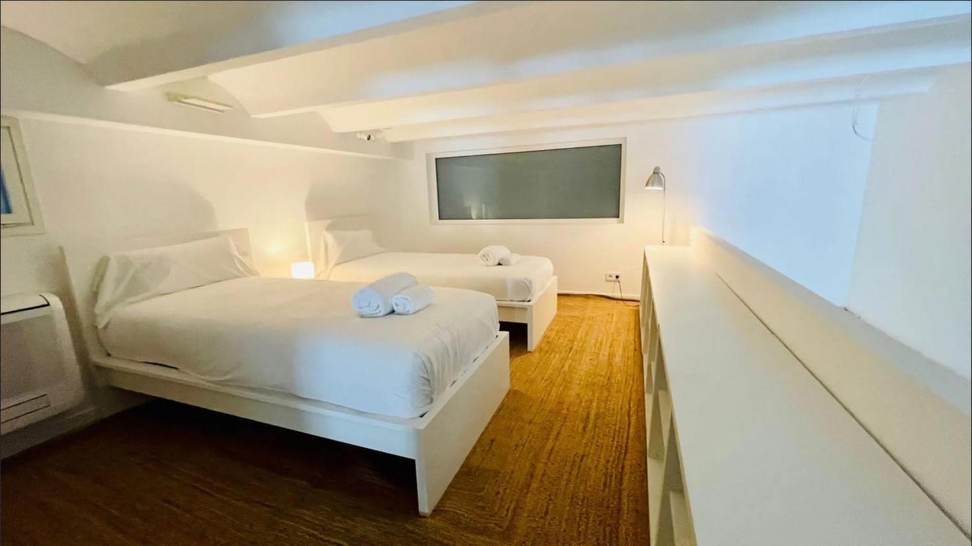Poble Nou I You Stylish Apartments Barcelona Bagian luar foto