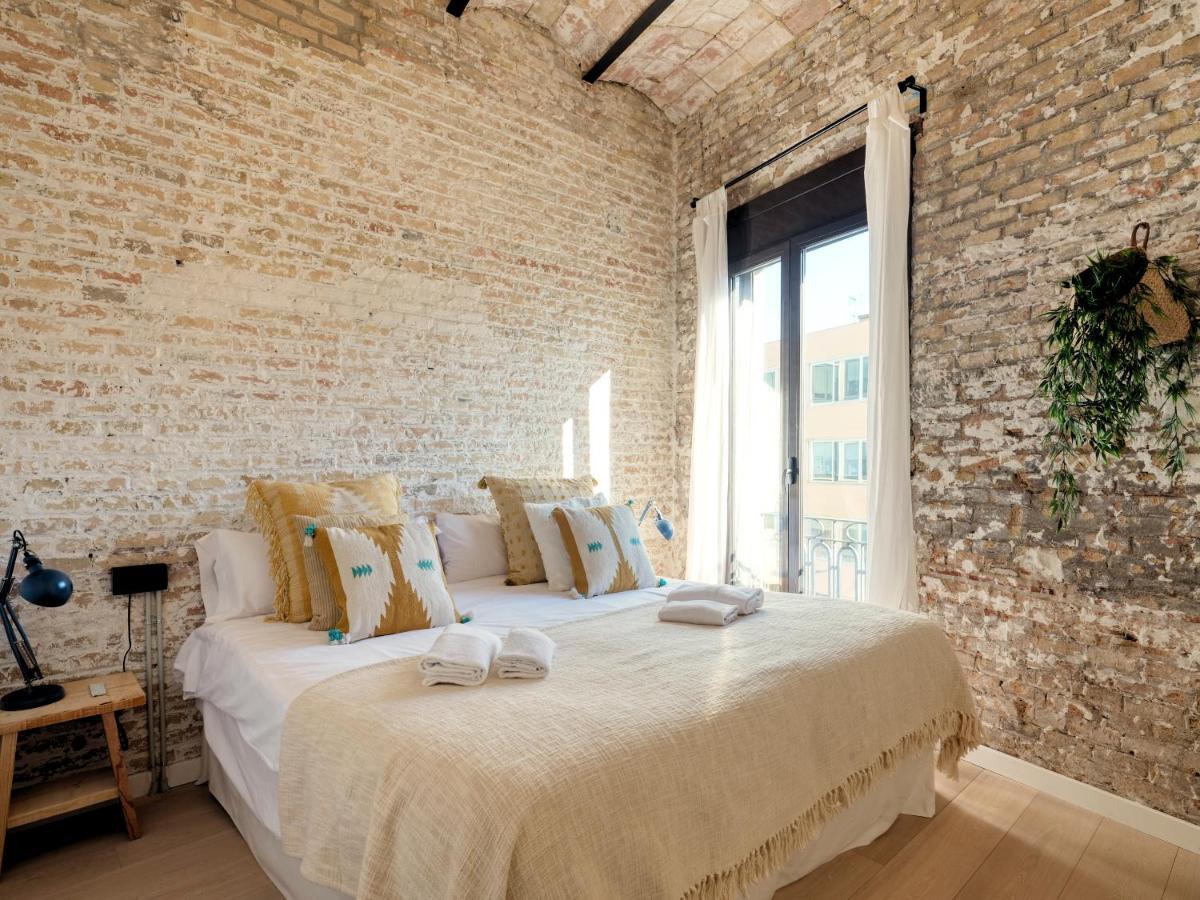 Poble Nou I You Stylish Apartments Barcelona Bagian luar foto