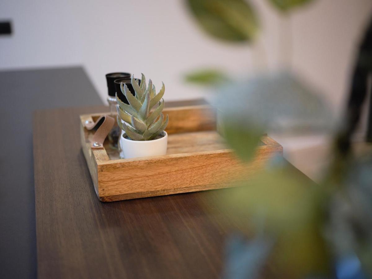 Poble Nou I You Stylish Apartments Barcelona Bagian luar foto